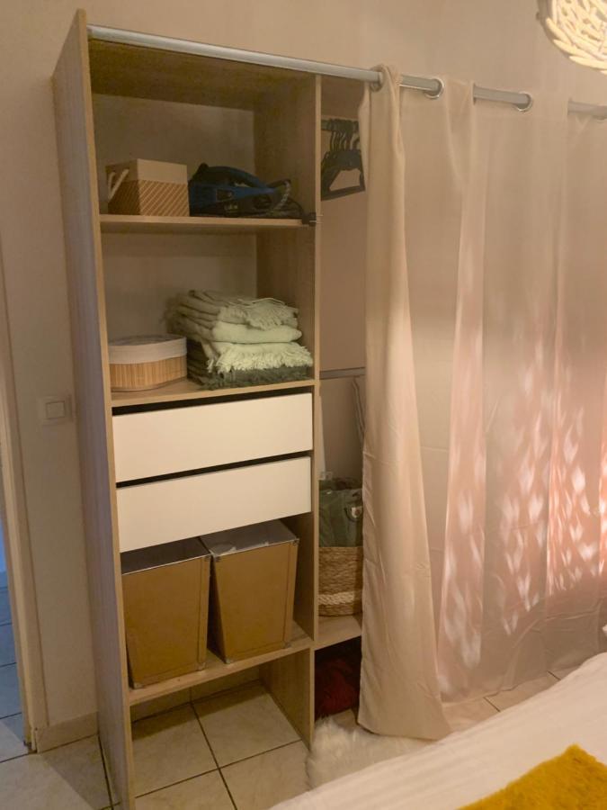 Le Camelia Apartment Tallard Luaran gambar